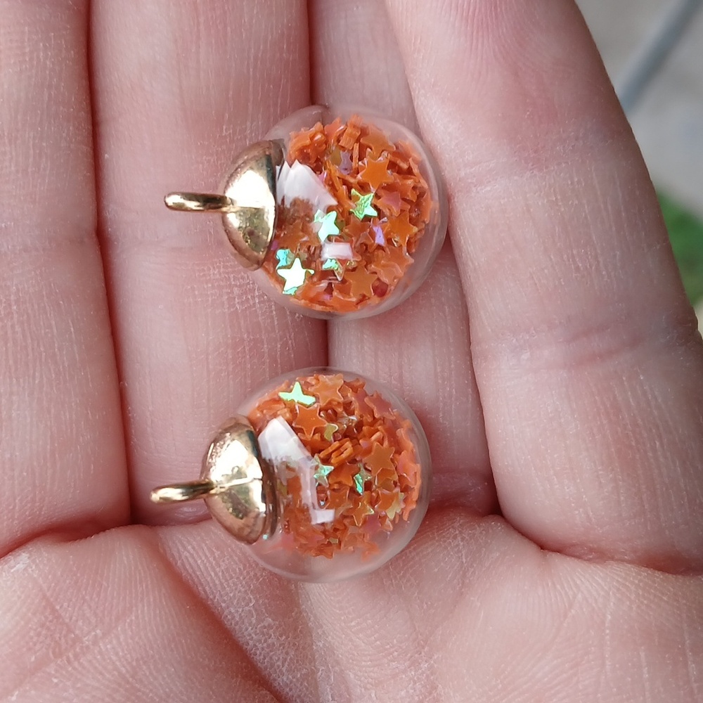 New 2pc Orange Crystal Stars Pendant. - Picture 10 of 11